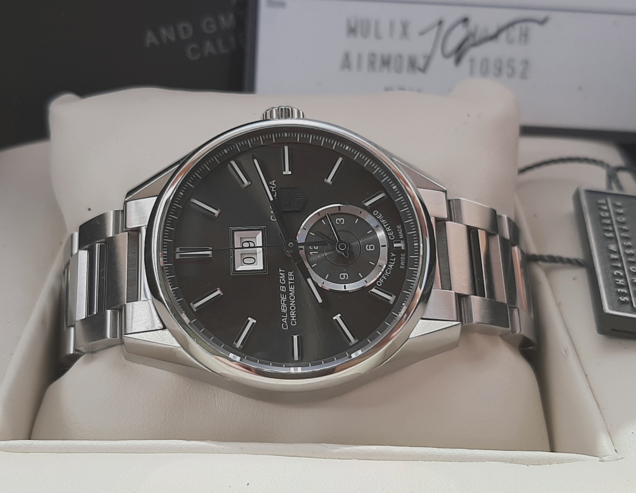 Tag carrera calibre 8 on sale gmt